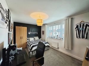 Photo 6- click for photo gallery